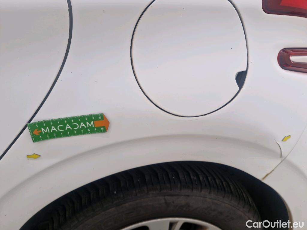  Peugeot  208  Affaire Premium Pack 1.5 HDi 100CV BVM5 E6dT #2