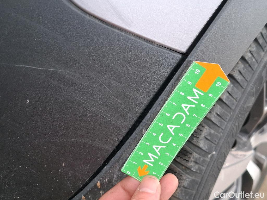  Peugeot  3008 PEUGEOT  / 2020 / 5P / SUV 1.6 HYBRID 225 E-EAT8 Allure Pack #65