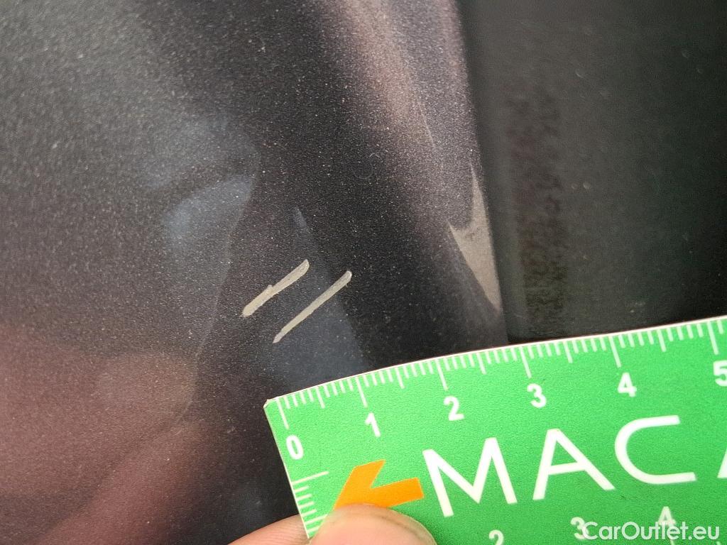  Peugeot  3008 PEUGEOT  / 2020 / 5P / SUV 1.6 HYBRID 225 E-EAT8 Allure Pack #23