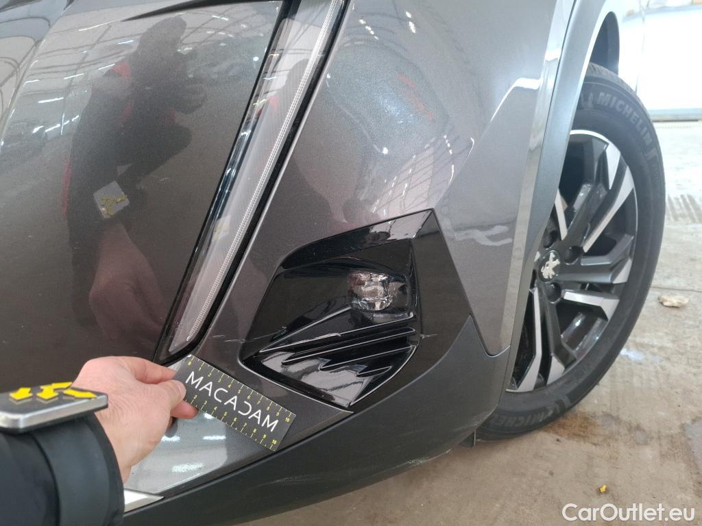  Peugeot  2008  Allure Business 1.5 HDi 110CV BVM6 E6d #41