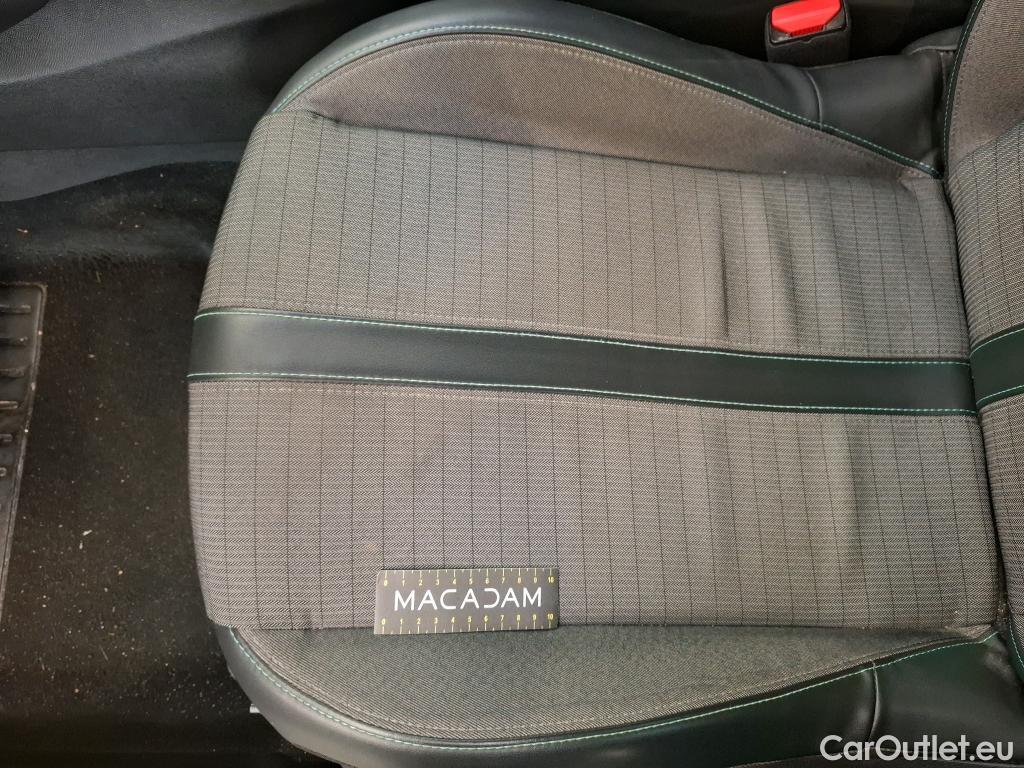  Peugeot  2008  Allure Business 1.5 HDi 110CV BVM6 E6d #60