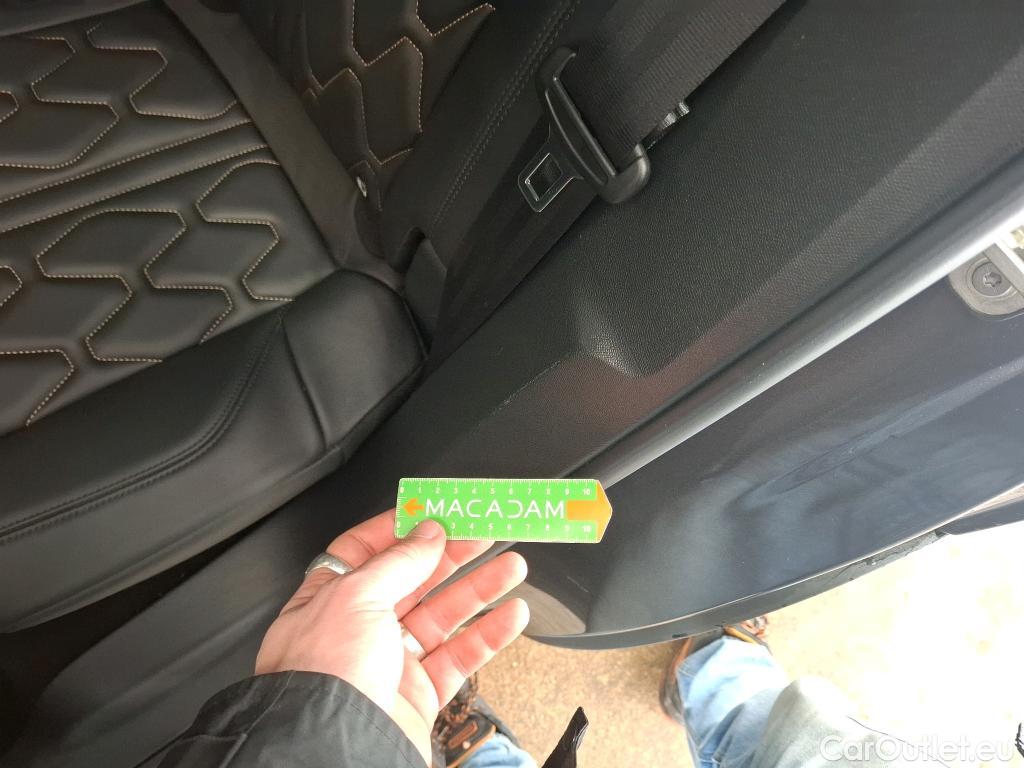  Peugeot  3008  GT Line 1.5 HDi 130CV BVA8 E6dT #18