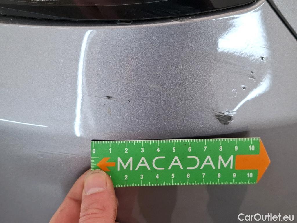  Peugeot  3008 PEUGEOT  / 2020 / 5P / SUV 1.6 HYBRID 225 E-EAT8 Allure Pack #7