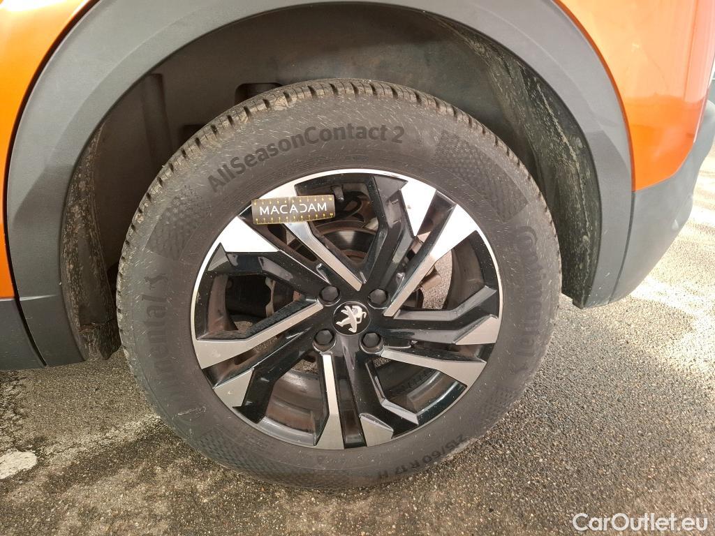  Peugeot  2008  Allure Business 1.2 PureTech 130CV BVA8 E6d #21