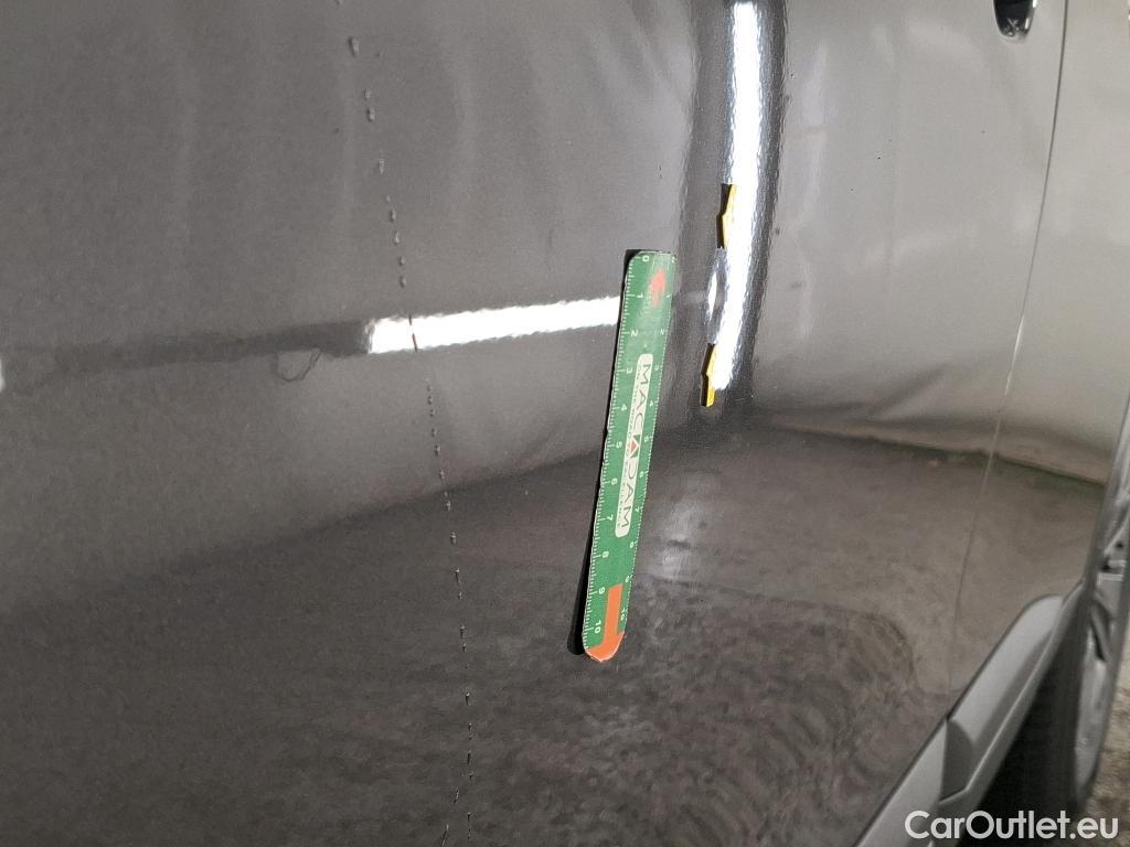  Peugeot  2008  Active Pack 1.2 PureTech 130CV BVA8 E6d #4