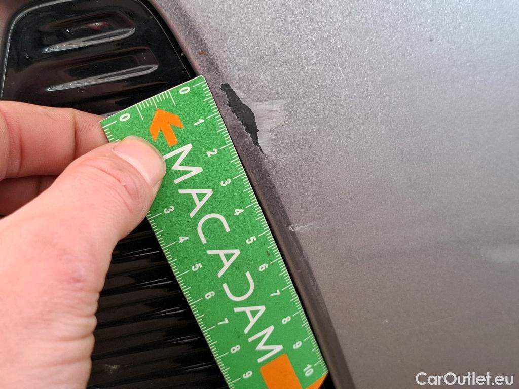  Peugeot  3008 PEUGEOT  / 2020 / 5P / SUV 1.6 HYBRID 225 E-EAT8 Allure Pack #17