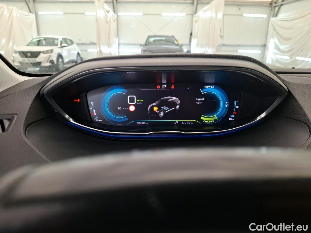  Peugeot  3008 PEUGEOT  / 2020 / 5P / SUV 1.6 HYBRID 225 E-EAT8 Allure Pack #69