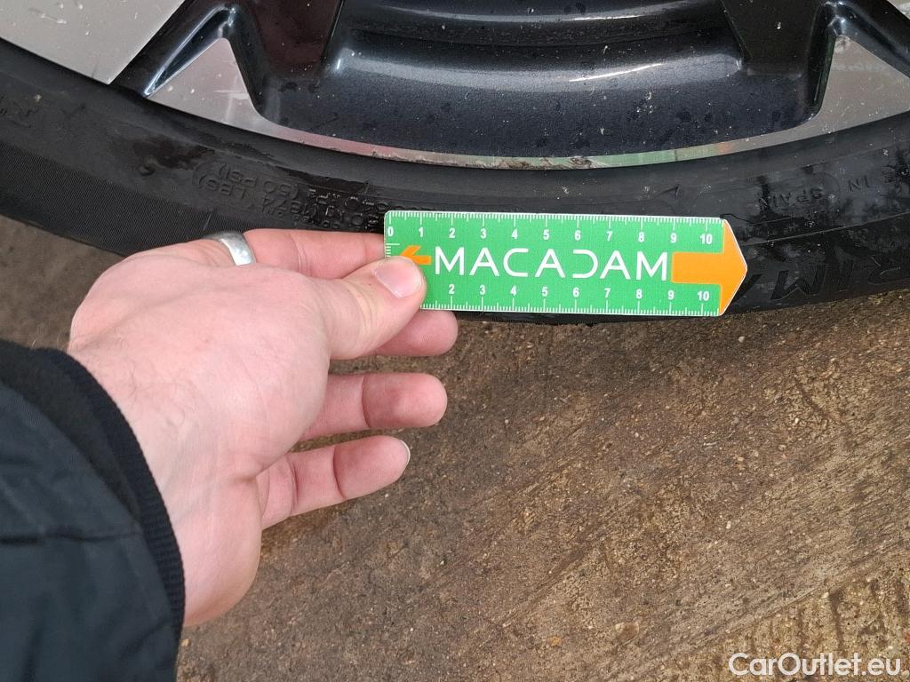  Peugeot  3008  GT Line 1.5 HDi 130CV BVA8 E6dT #8