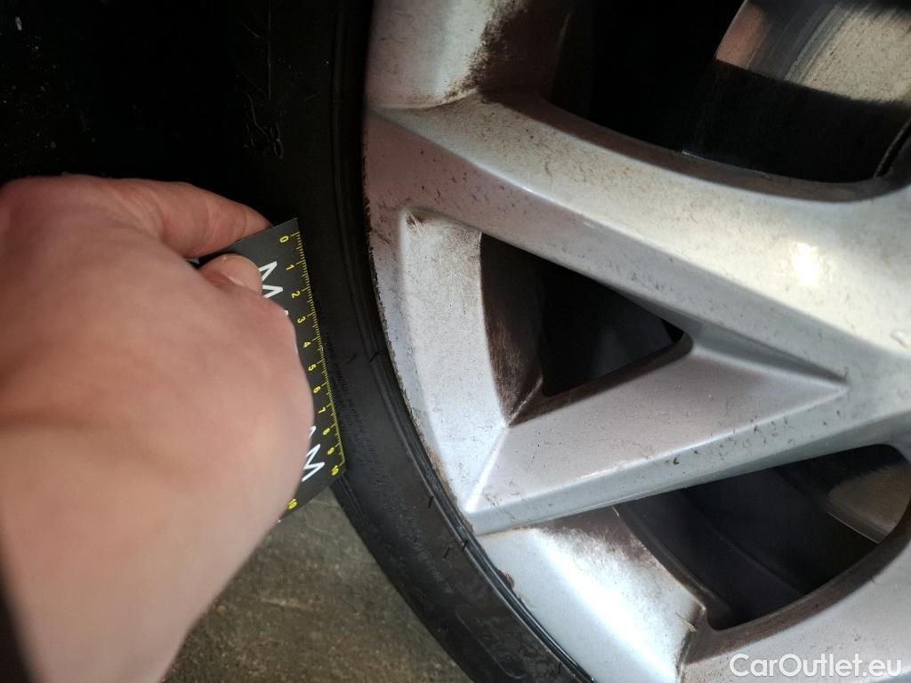  Seat  Leon SEAT  / 2020 / 5P / Berline 1.0 TSI 110 S&S Style Business #14