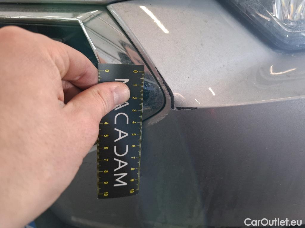  Seat  Leon SEAT  / 2020 / 5P / Berline 1.0 TSI 110 S&S Style Business #2