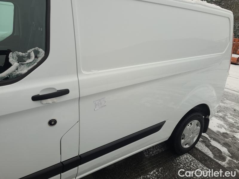  Ford  Transit Custom-LCV (TTU) (2023) Tr.Cu.2.0TDCi 96 300 Tr L1 4d #4