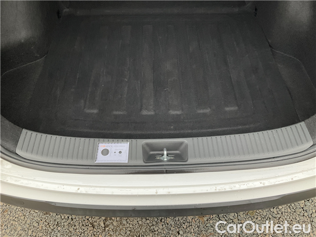  Hyundai  i30  kom.1.0TGDI Family Comf #13