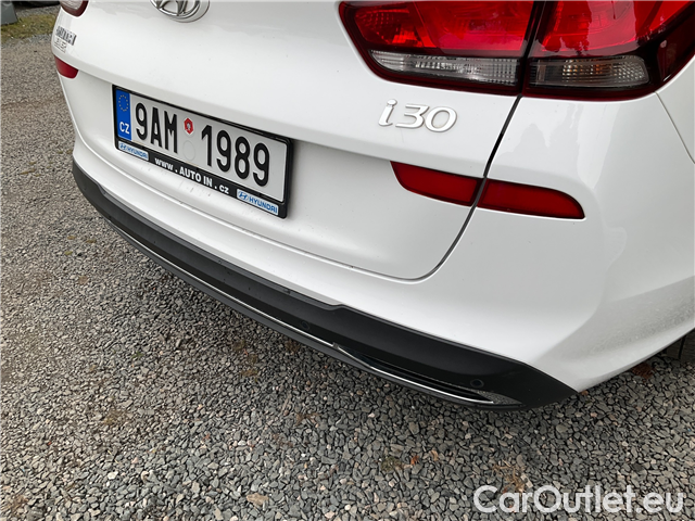  Hyundai  i30  kom.1.0TGDI Family Comf #11
