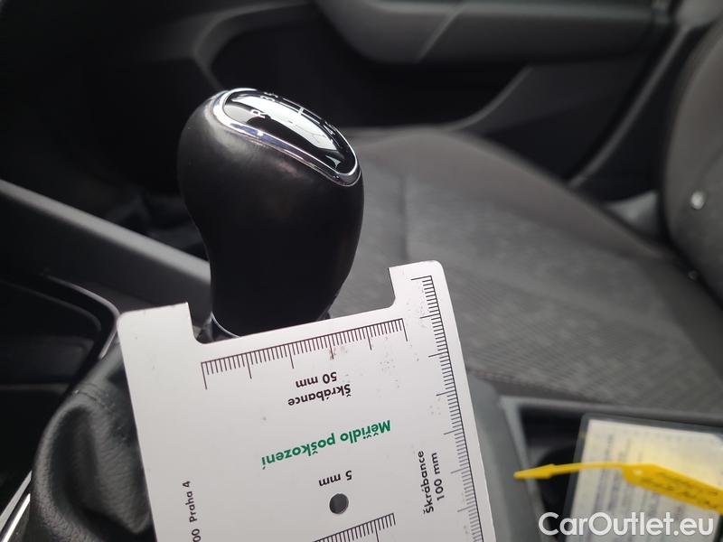  Skoda  Octavia  Combi (NX3)(2020) Oct.Combi 2.0TDI 85 Style #12