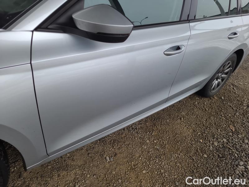  Skoda  Octavia  Combi (NX3)(2020) Oct.Combi 2.0TDI 85 Ambition #9