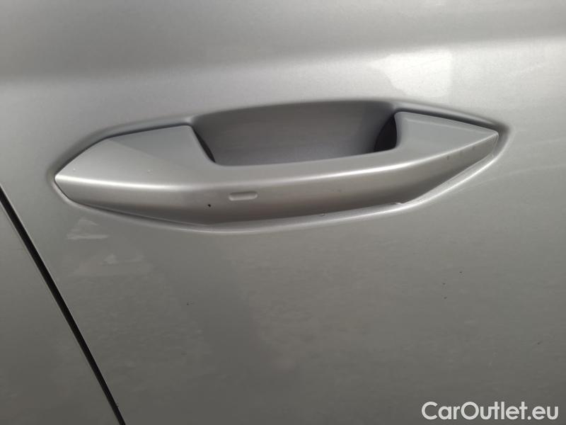  Skoda  Octavia  Combi (NX3)(2020) Oct.Combi 2.0TDI 85 Ambition #26