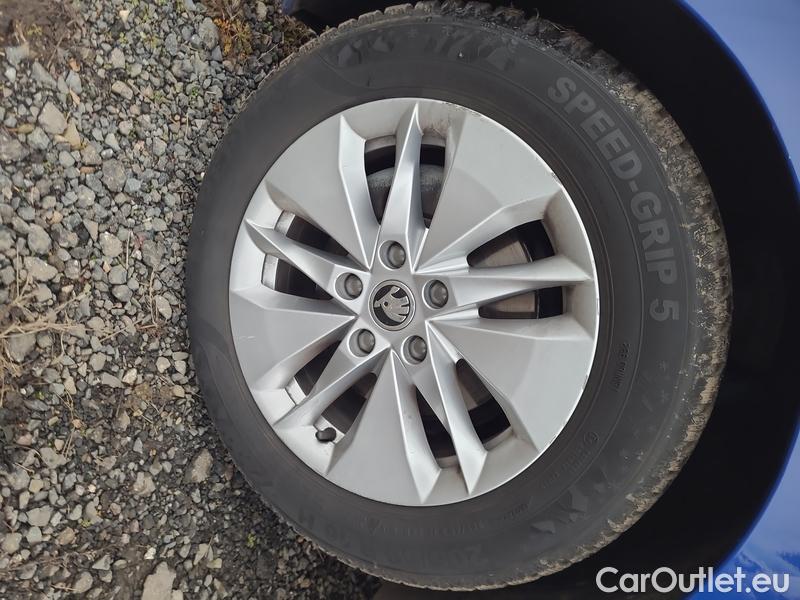  Skoda  Octavia  Lim. (NX3)(2020) Oct. 2.0TDI 110 Ambition AT 5d #3