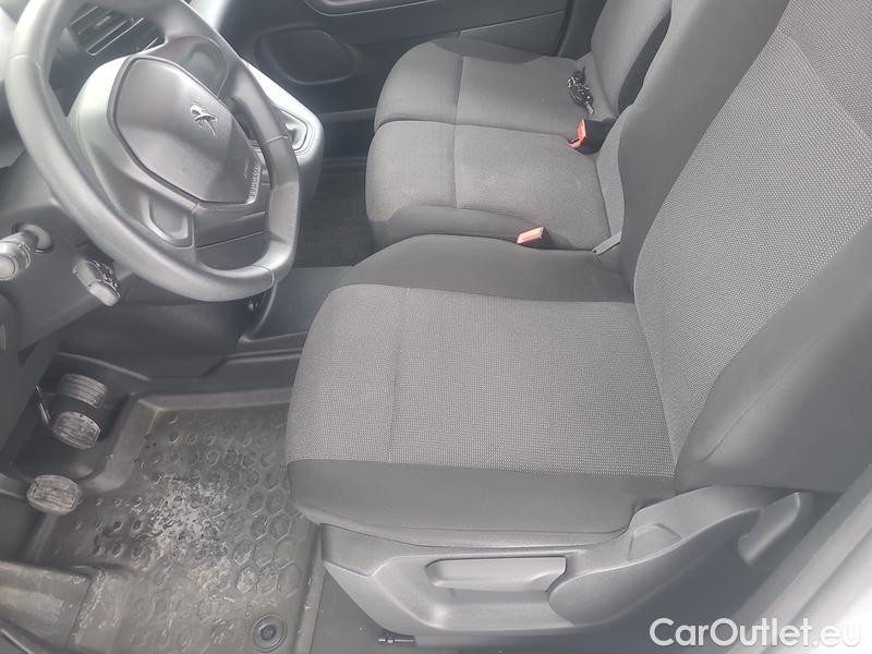  Peugeot  Partner   (2018) Par.1.5BHDI 100 L1 Act.4d #18