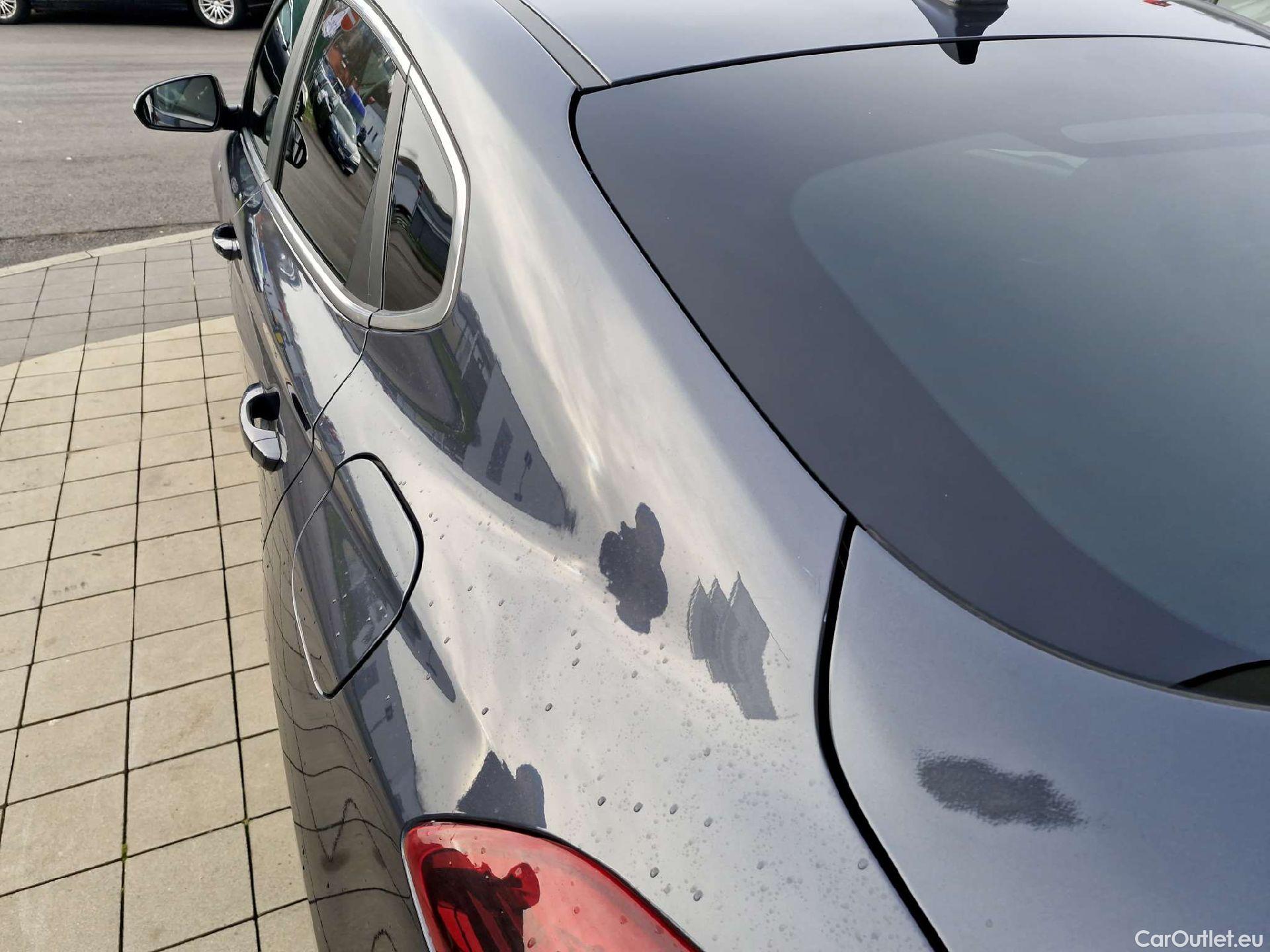  Hyundai  i30  Fastback (2018 ->)  FB 1.5TGDI 118 Smart #7