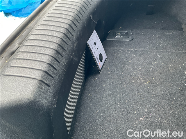  Hyundai  i30  FB 1.0TGDI 120 Smart AT #9