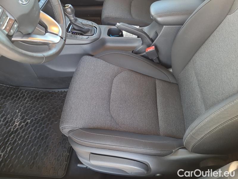  Hyundai  i30  (PD)(01.2017  ->)  kom.1.5TGDI FamilySmart AT #9