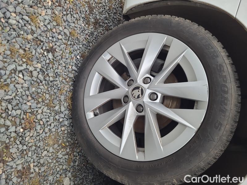  Skoda  Octavia  Combi (NX3)(2020) Oct.Combi 2.0TDI 85 Style #4