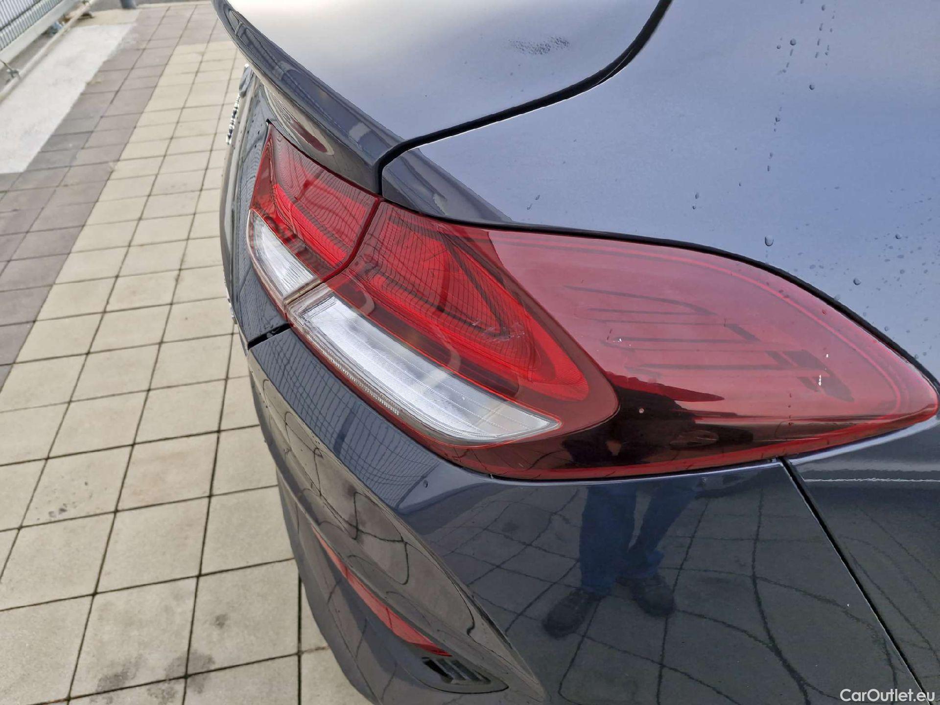  Hyundai  i30  Fastback (2018 ->)  FB 1.5TGDI 118 Smart #18