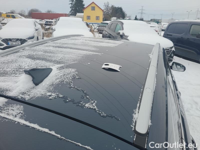  Hyundai  i30  (PD)(01.2017  ->)  kom.1.5TGDI FamilySmart AT #17