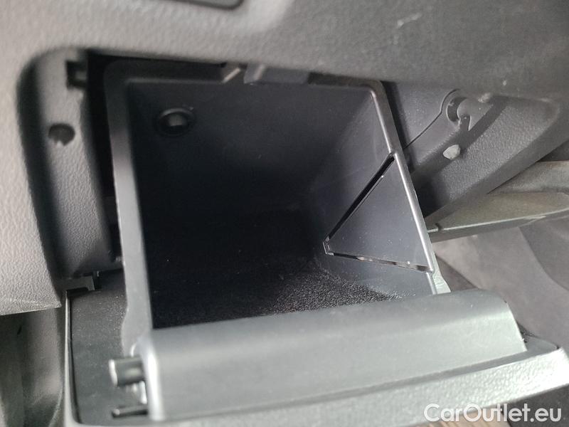  Skoda  Octavia  Combi (NX3)(2020) Oct.Combi 2.0TDI 85 Ambition #15