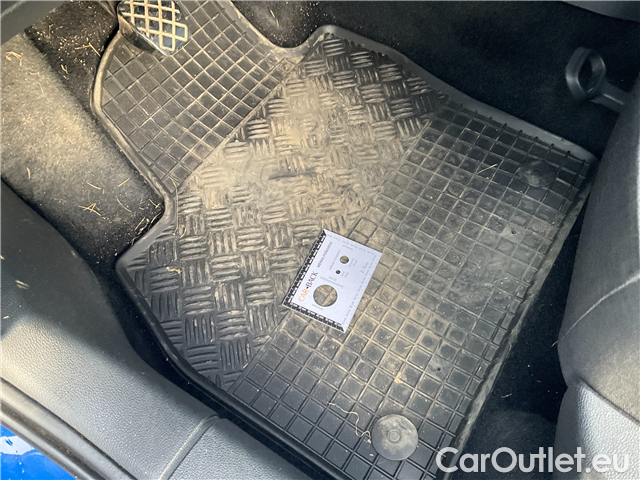  Skoda  Scala  1.0TSI 81 Ambition 5d #20