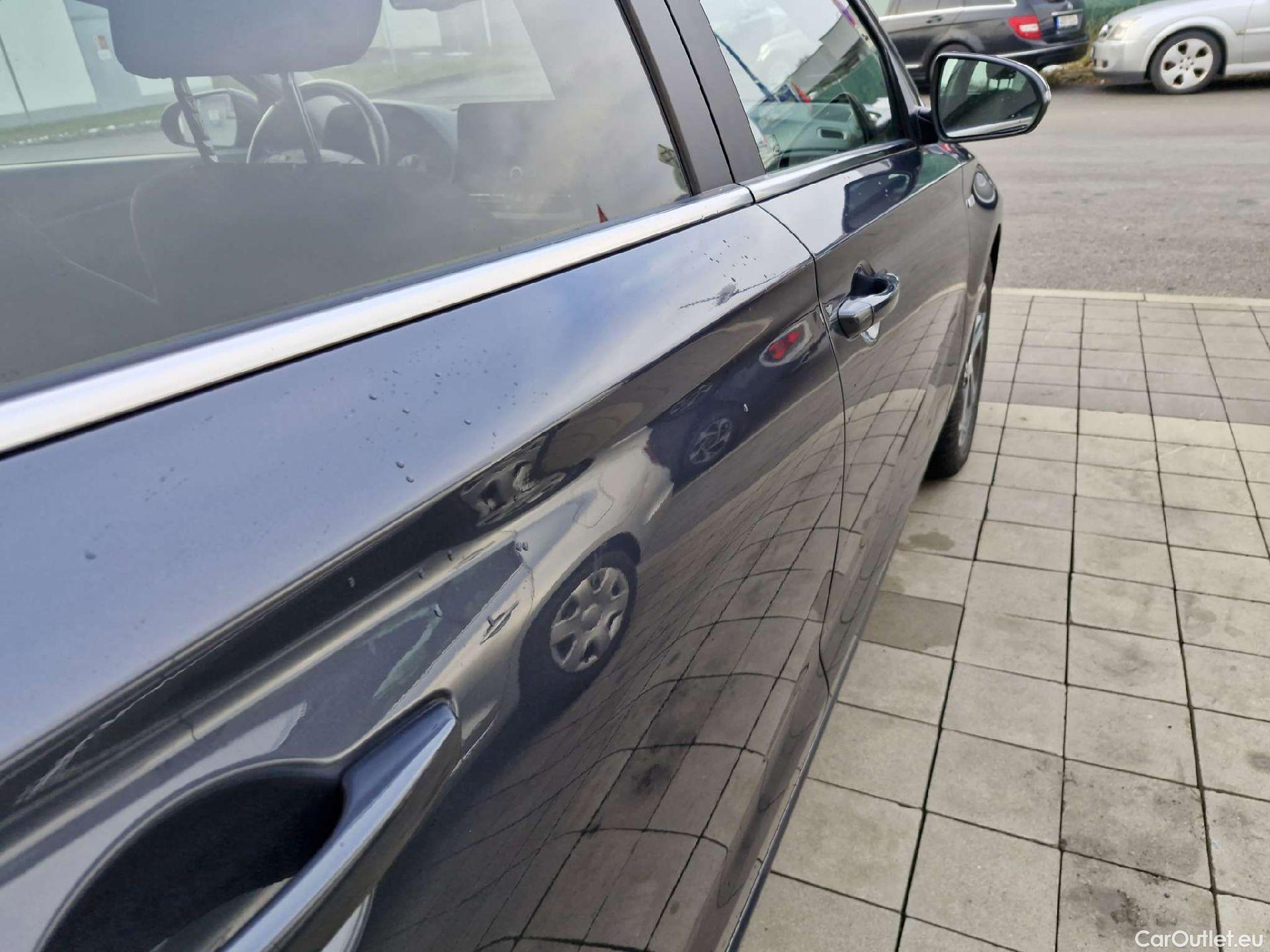  Hyundai  i30  Fastback (2018 ->)  FB 1.5TGDI 118 Smart #16