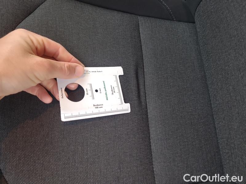  Hyundai  i30  Fastback (2018 ->)  FB 1.5TGDI 118 FamilySmart #2