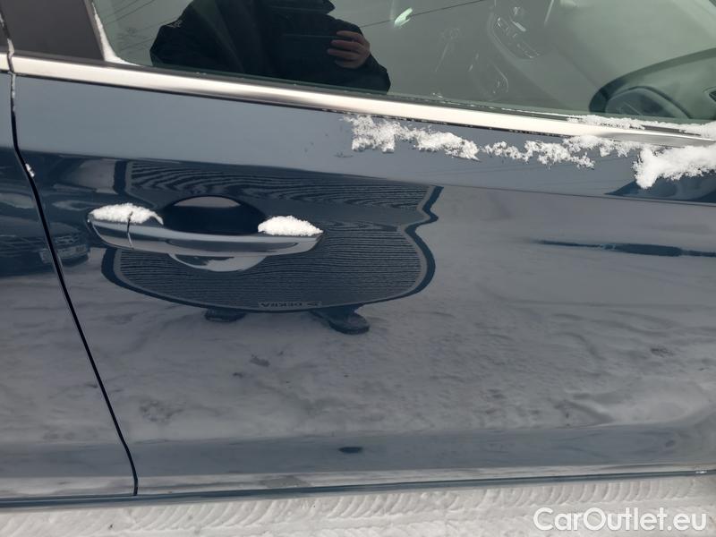  Hyundai  i30  (PD)(01.2017  ->)  kom.1.5TGDI FamilySmart AT #18