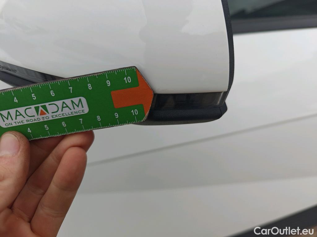  Hyundai   Ioniq HYUNDAI 5 / 2021 / 5P / todoterreno 58KWH Light RWD #38