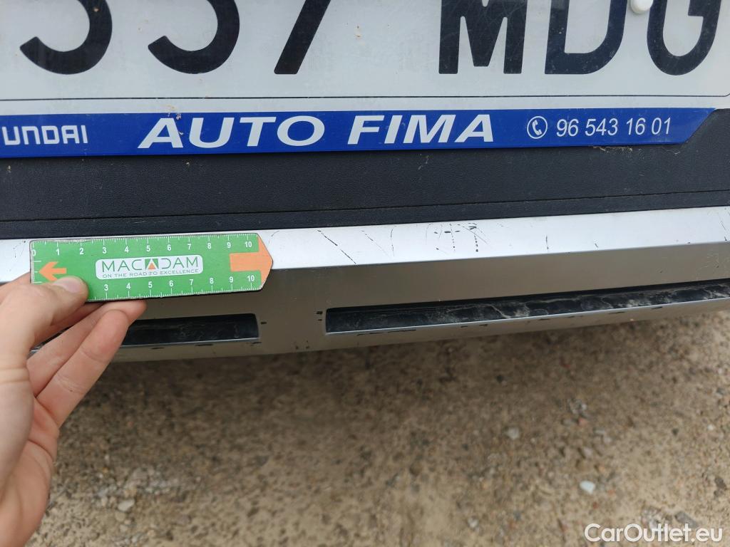  Hyundai   Ioniq HYUNDAI 5 / 2021 / 5P / todoterreno 58KWH Light RWD #15