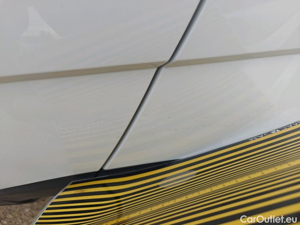  Hyundai   Ioniq HYUNDAI 5 / 2021 / 5P / todoterreno 58KWH Light RWD #36