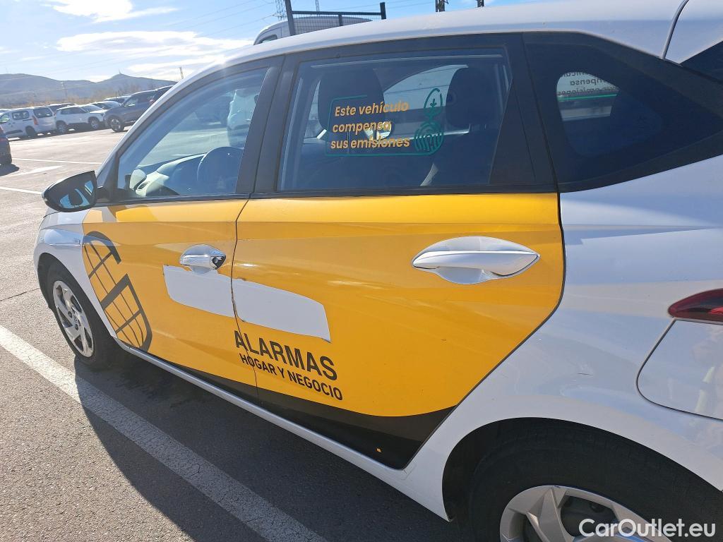  Hyundai  i20 HYUNDAI  / 2020 / 5P / berlina con portón 1.0 TGDI 74kW (100CV) 48V Essence #13