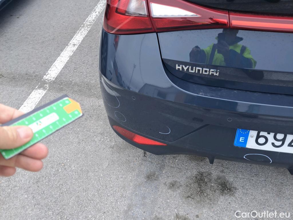  Hyundai  i20 HYUNDAI  / 2020 / 5P / berlina con portón 1.0 TGDI 74kW (100CV) Klass #23