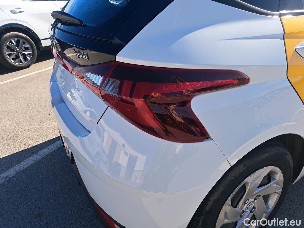  Hyundai  i20 HYUNDAI  / 2020 / 5P / berlina con portón 1.0 TGDI 74kW (100CV) 48V Essence #1