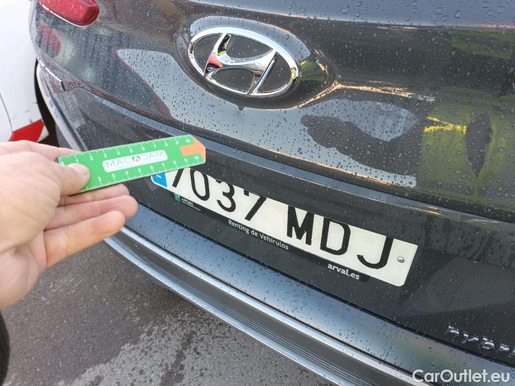  Hyundai  Konna HYUNDAI Kona / 2020 / 5P / todoterreno 1.6 GDI HEV Style Sky DCT #1