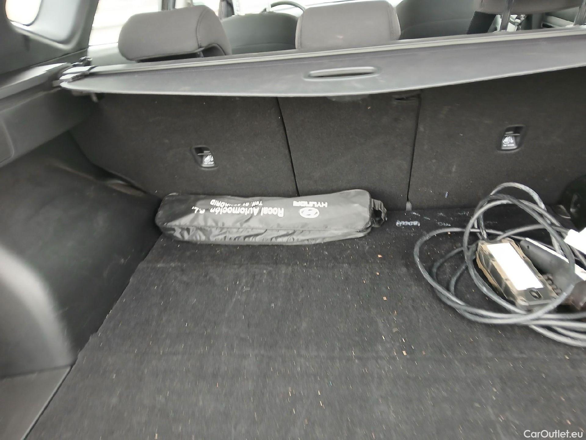  Hyundai  Tucson HYUNDAI  / 2020 / 5P / todoterreno 1.6 TGDI PHEV 195kW Maxx Auto 4X4 #4