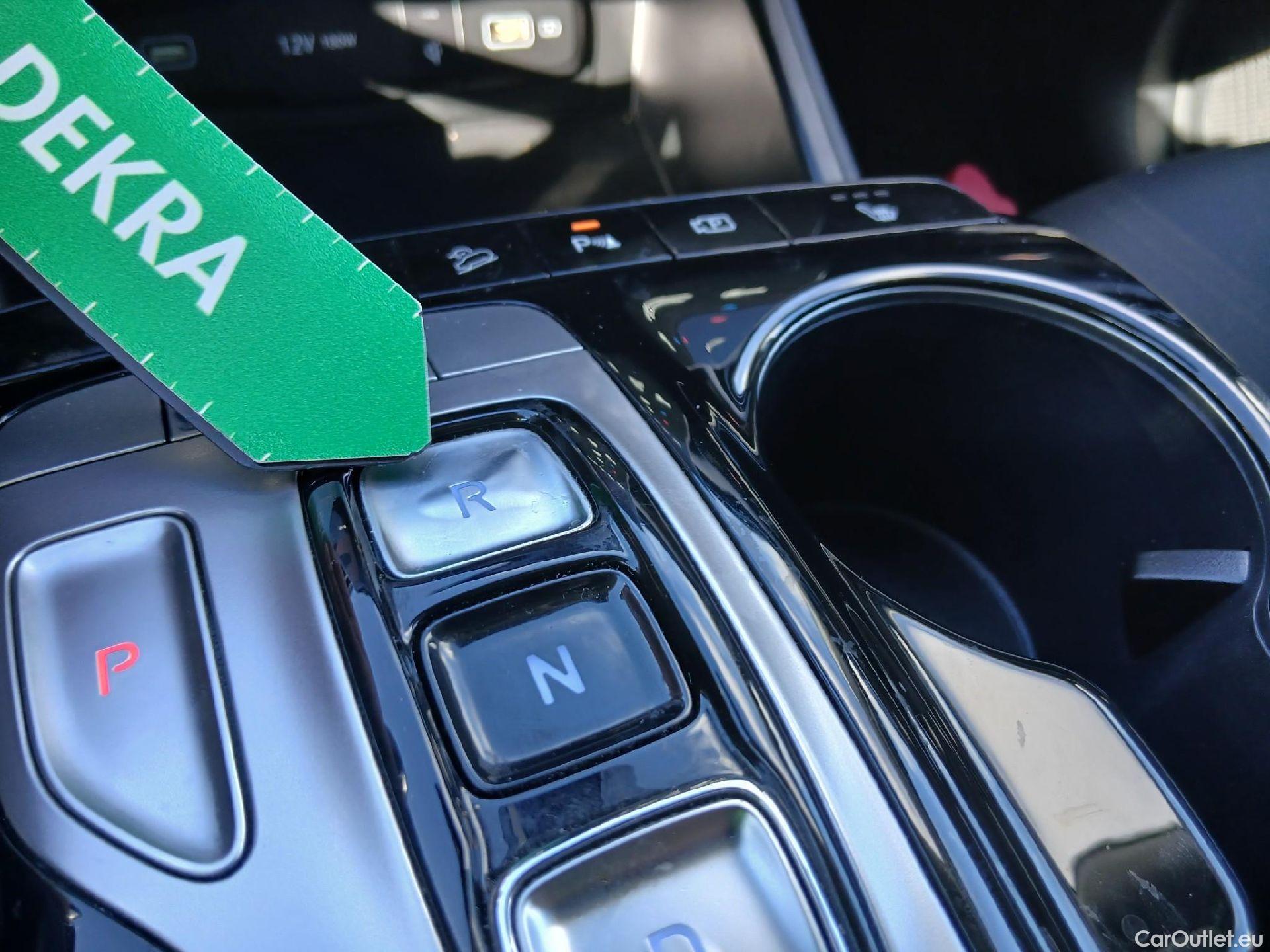  Hyundai  Tucson HYUNDAI  / 2020 / 5P / todoterreno 1.6 TGDI 169kW HEV Tecno Auto 2C #3