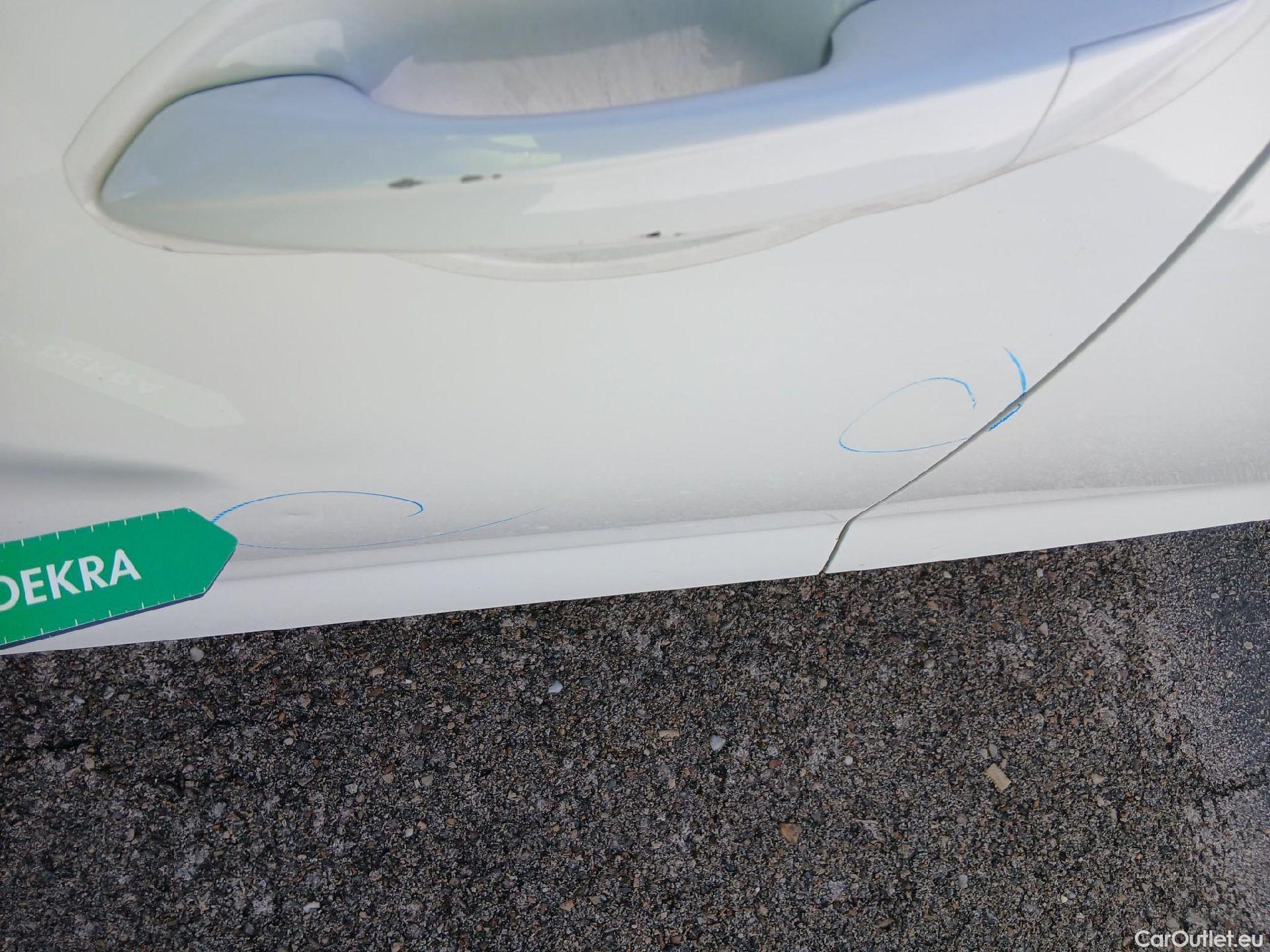  Hyundai  i20 HYUNDAI  / 2020 / 5P / berlina con portón 1.0 TGDI 74kW (100CV) 48V Essence #8