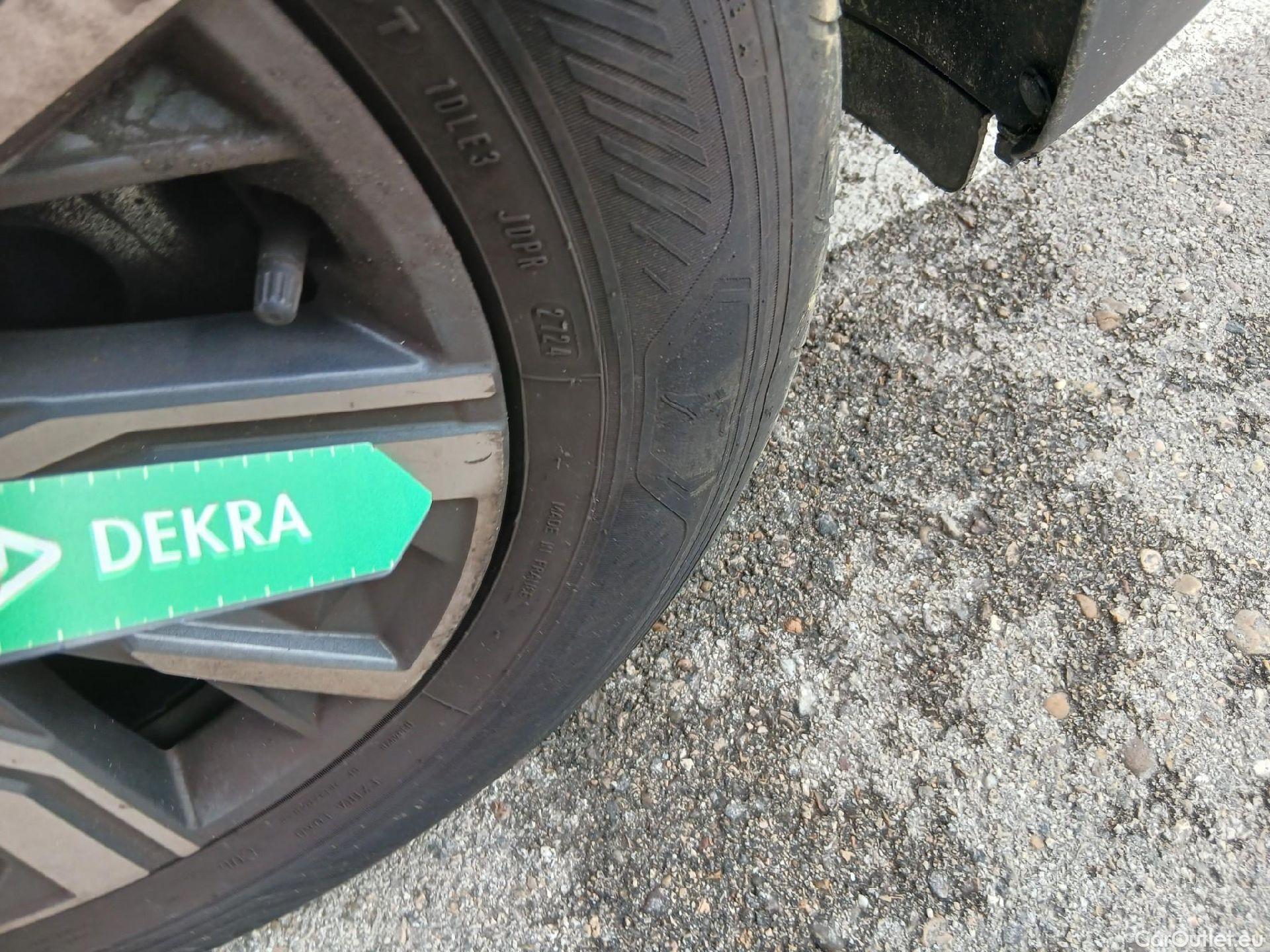  Hyundai  Tucson HYUNDAI  / 2020 / 5P / todoterreno 1.6 CRDI 100kW (136CV) 48V Maxx DCT #8