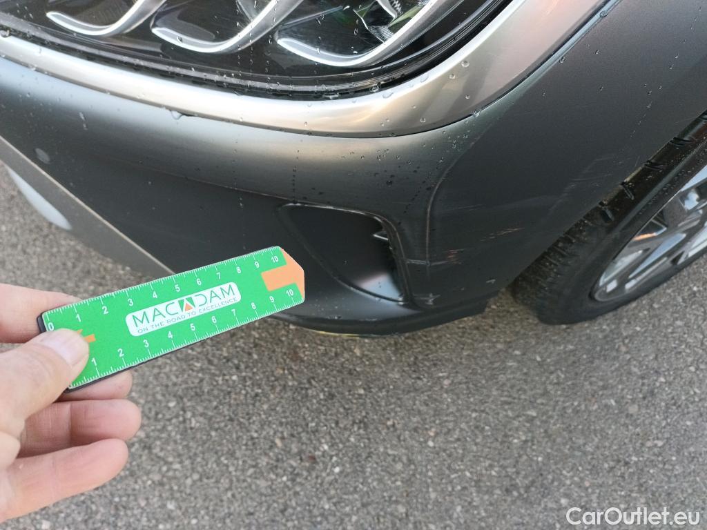  Hyundai  Konna HYUNDAI Kona / 2020 / 5P / todoterreno 1.6 GDI HEV Style Sky DCT #19