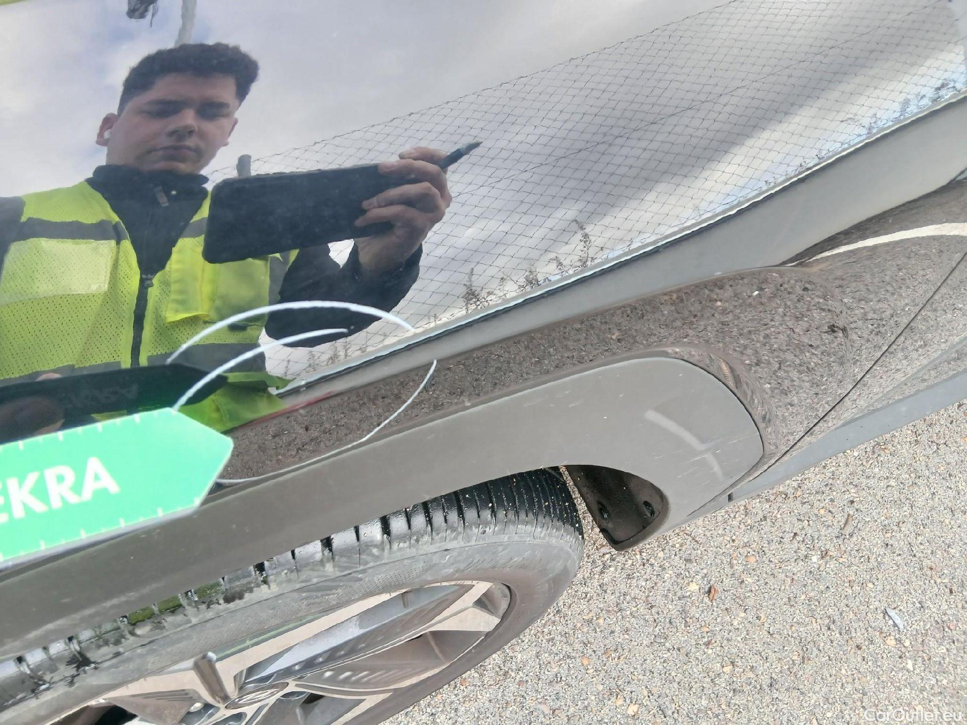  Hyundai  Tucson HYUNDAI  / 2020 / 5P / todoterreno 1.6 TGDI 169kW HEV Tecno Auto 2C #8