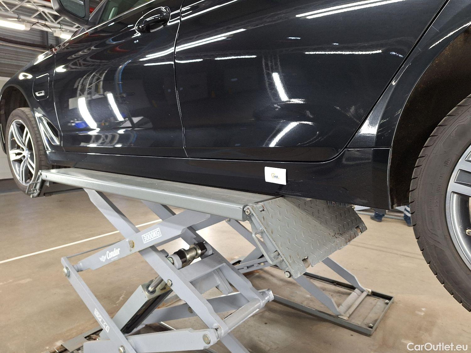  Bmw  Serie 5 BMW, 5-ser To FL'20 PHEV, BMW 5 Reeks Touring 530e 200kW xDrive Auto 5d #13