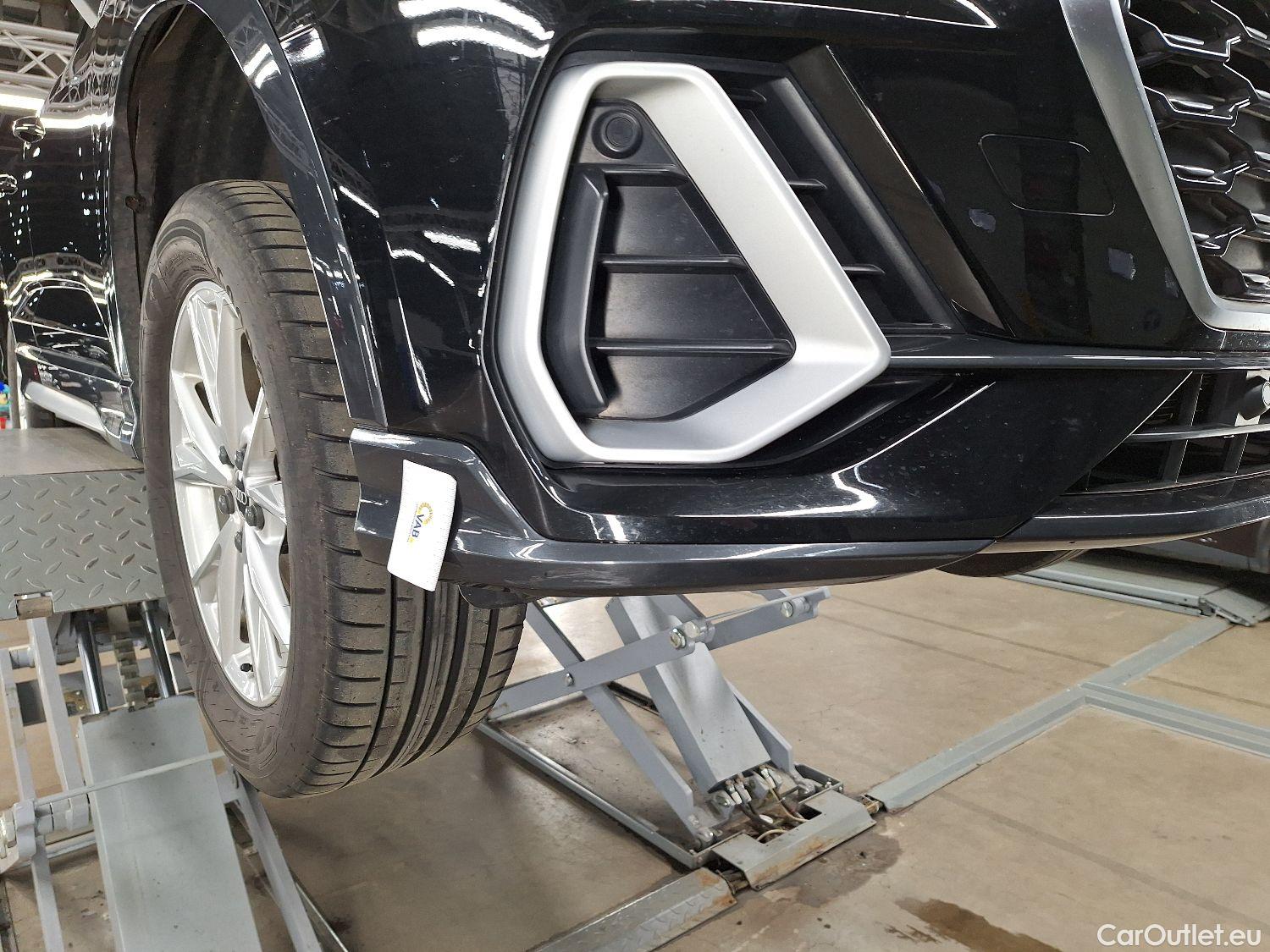  Audi  Q3 Audi,  SB '19, Audi  Sportback 35 TFSI S tronic S Line Business #1