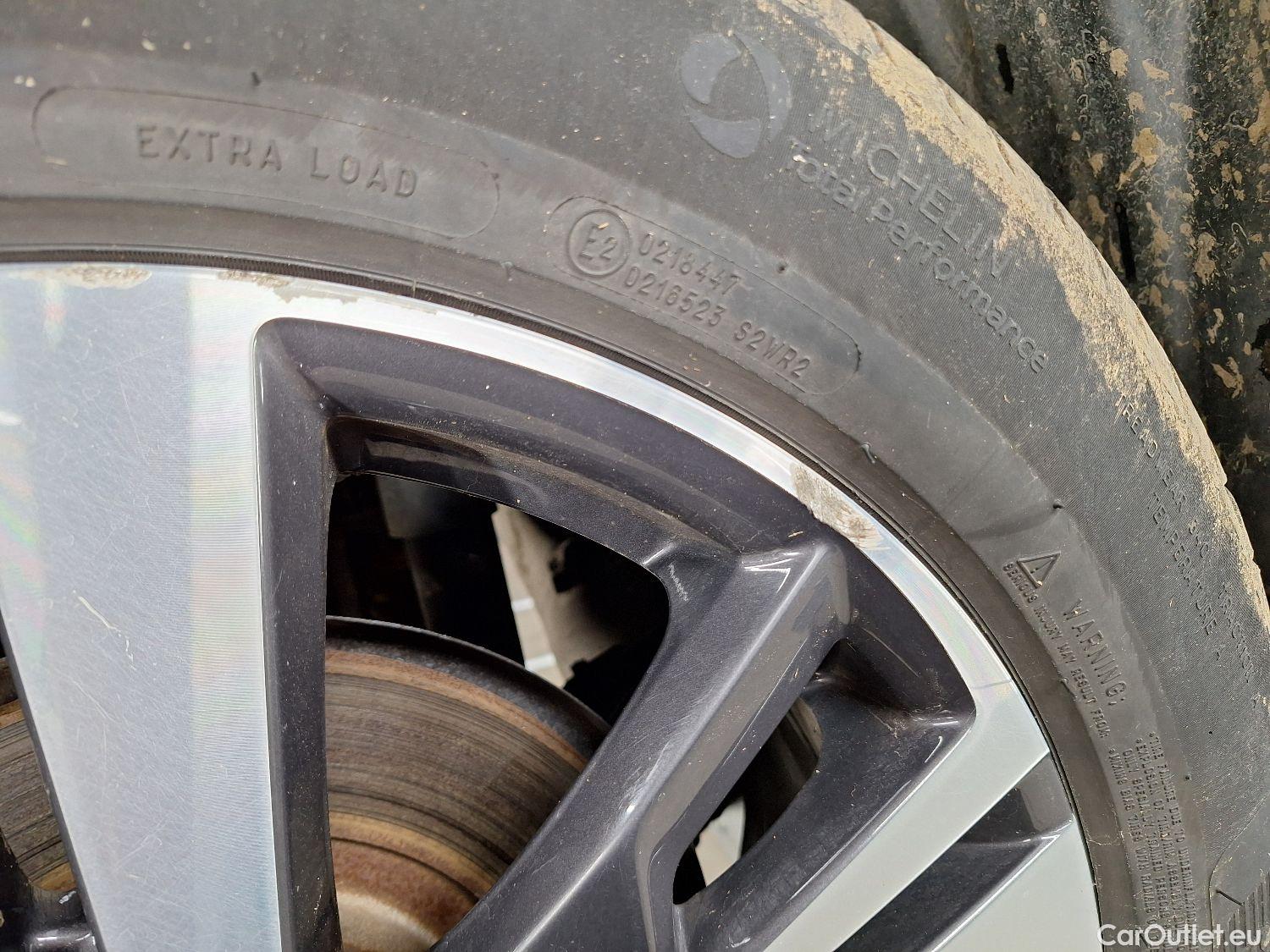  Peugeot  5008 Peugeot,  FL'20, Peugeot  1.5 BlueHDi 96kW S&S EAT8 Allure Pack #5