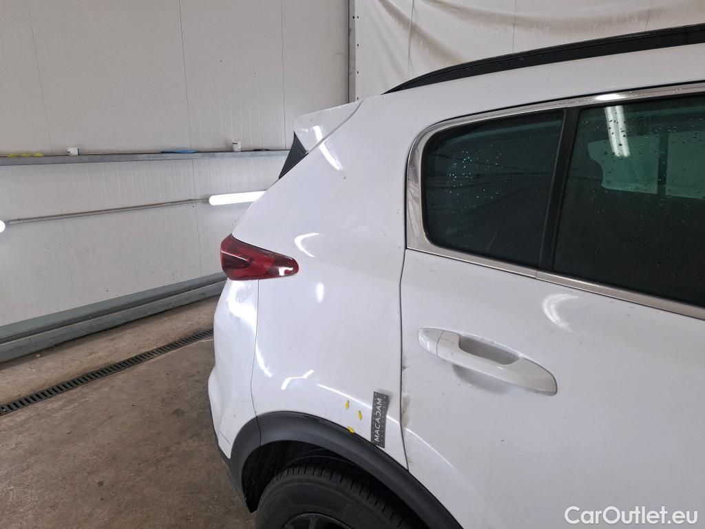  KIA  Sportage  Black Edition 2WD 1.6 CRDi 135CV BVM6 E6d #42